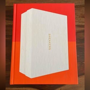 Sneakers - by Rodrigo Corral & Alex French & Howie Kahn (Hardcover)